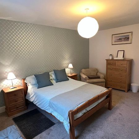 A Spacious 2 Bed Flat In Kingsbridge Town ภายนอก รูปภาพ